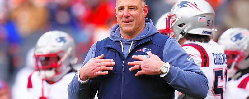 Patriots take a risk that has the potential to fill one of their biggest needs if it works in a new 2026 NFL mock draft