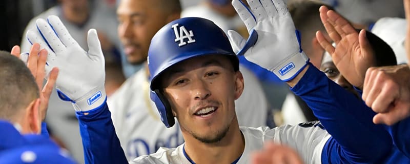 Dave Roberts Announces Reason for Tommy Edman&#39;s Removal From Dodgers Lineup