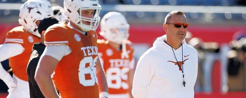 Texas Longhorns and Steve Sarkisian pushing to steal elite offensive talent from SEC and national rivals