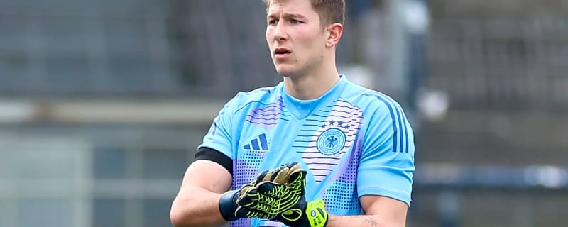 Burnley Land German Goalkeeper Max Weiss in $5.8M Deal from Karlsruher