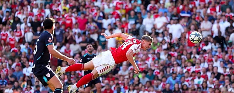 What does Thierry Henry think about 'killer in the box' Gyokeres?