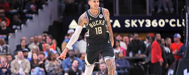 What Happened to Kyle Kuzma? Bucks Star Makes Injury Exit to Locker Room vs Sixers