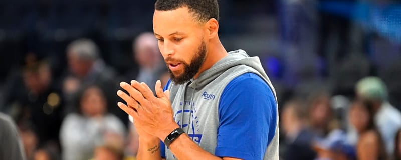 Steph Curry Reacts After Career News Outside NBA