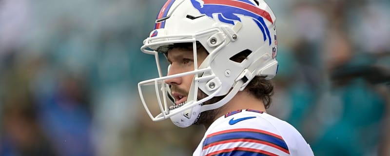 Sam Darnold Surpasses Josh Allen Amid NFL Playoffs