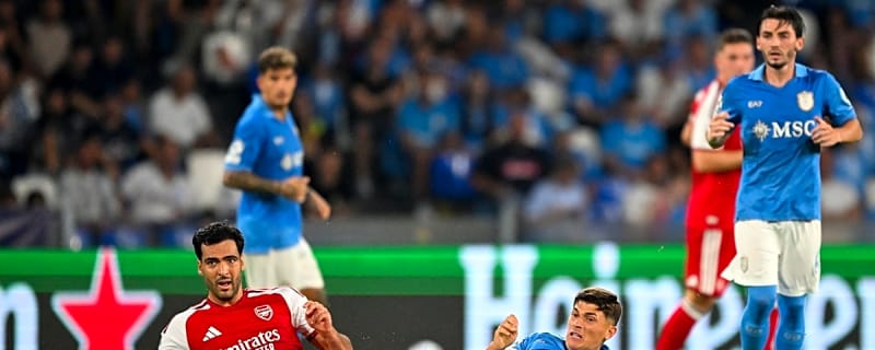 Martin Keown says one Arsenal star looked rusty against Napoli