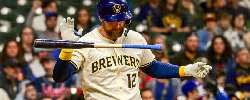 Brewers Announce Rhys Hoskins News After Leaving Marlins Game