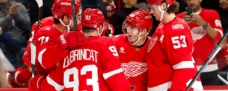 Red Wings Push Win Streak to 3 in 4-1 Win Over the Panthers