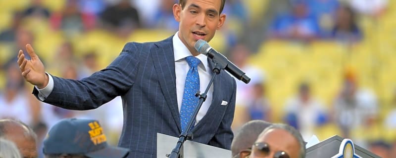 Dodgers&#39; Broadcaster Joe Davis Wins Exclusive Emmy Award