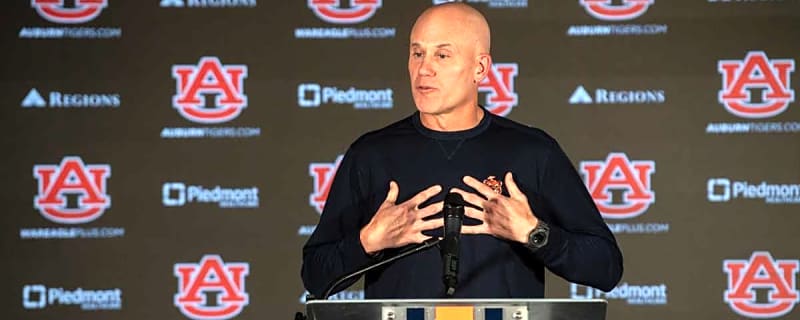 Auburn Tigers interim HC DJ Durkin isn&#39;t giving in to a question everyone already knows the answer to