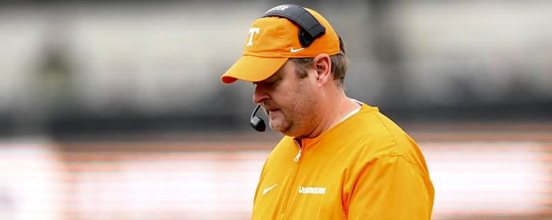 Tennessee Receives Message From 4-Star WR as Recruiting Battle Heats Up