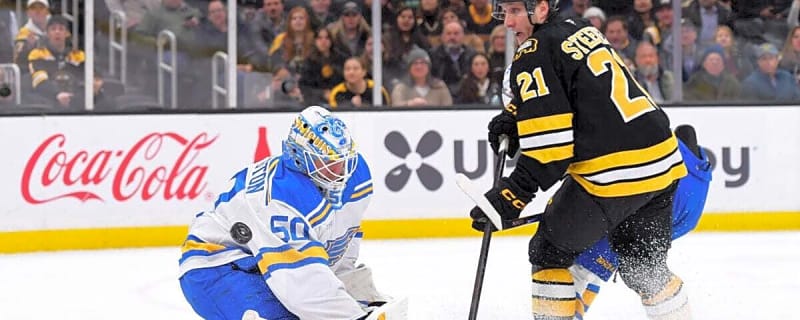 Bruins Sign Alex Steeves to Value Extension