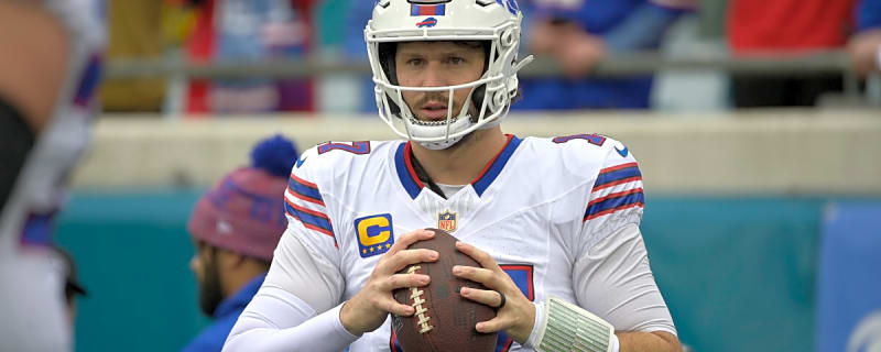Bills' Josh Allen steals the show during NFL Honors without winning a single award