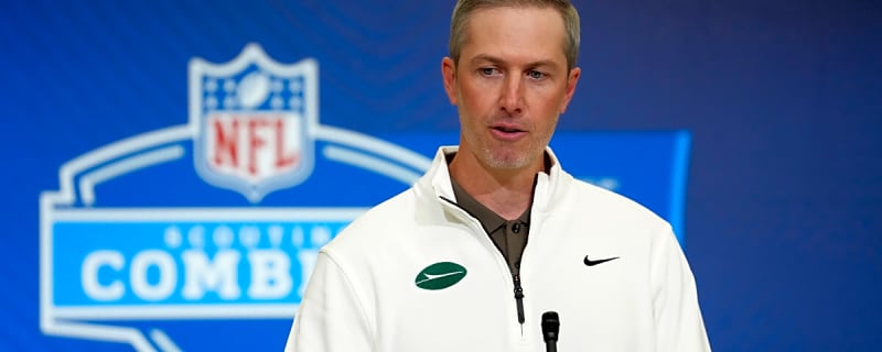 Jets take a different path than most would suggest to land a QB in a new 2026 NFL mock draft, but it could lead to a big reward