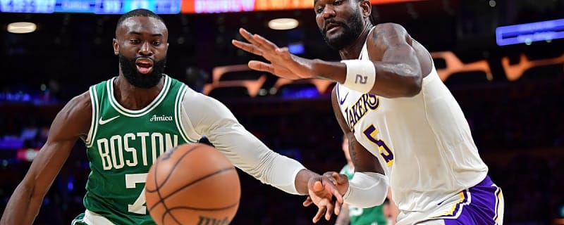 Lakers' Deandre Ayton Doesn't Hide Disappointment After Second Straight Loss