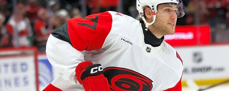 Hurricanes Solidify Center Depth With Mark Jankowski Contract Extension