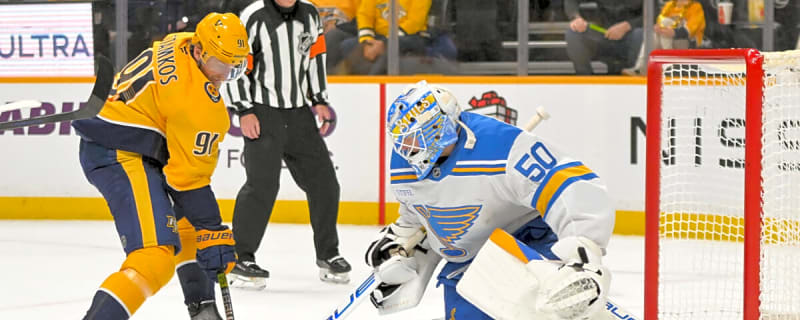 Steven Stamkos Scores 4 Goals, Predators Win 7-2 vs. Blues