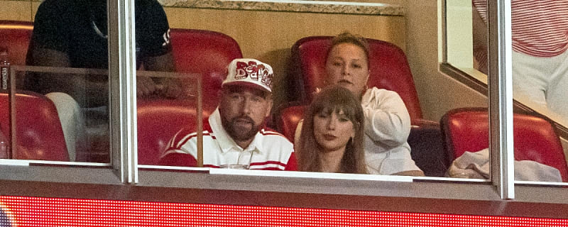 Kansas City Chiefs TE Travis Kelce reveals he gets all too giddy when calling Taylor Swift his fiancée