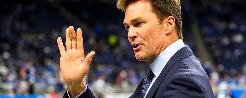 Tom Brady opens up on special 'gift' he got from Bills Mafia during his return to Buffalo in Week 17