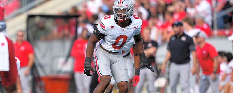 NFL Draft expert has Commanders making controversial selection with No. 7 overall pick in latest mock draft