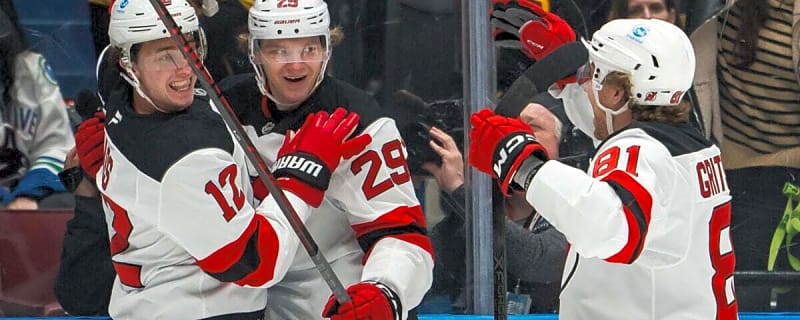 3 Takeaways from Devils’ Roller Coaster 5-4 Victory Over Canucks