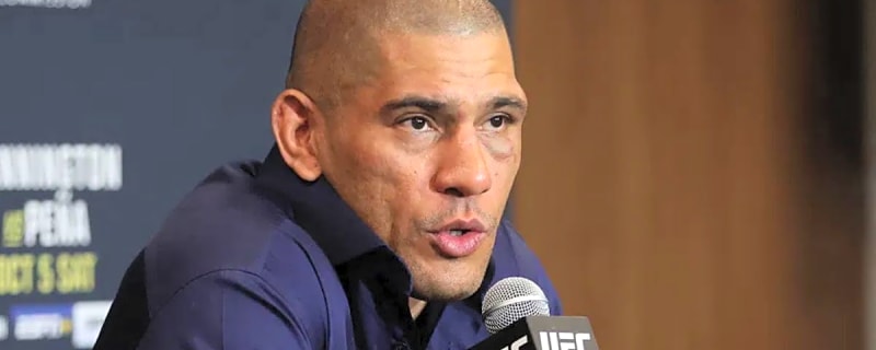 Alex Pereira Goes Against Dana White Amid Tom Aspinall Eye Surgery Controversy