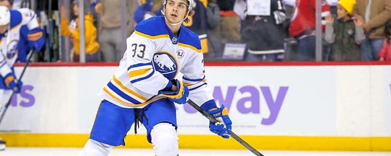 Sabres Need to Decide What to Do With Ryan Johnson