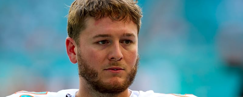 Quinn Ewers Makes Appearance at Unexpected College Football Game