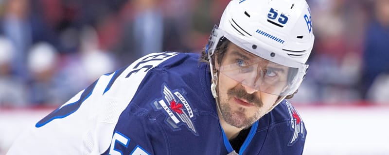 Jets’ Scheifele Records 100th Point of Season