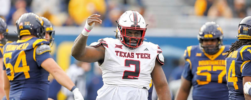 3 Senior Bowl Day 1 Standouts that dominated on the defensive line with Bears GM Ryan Poles in attendance