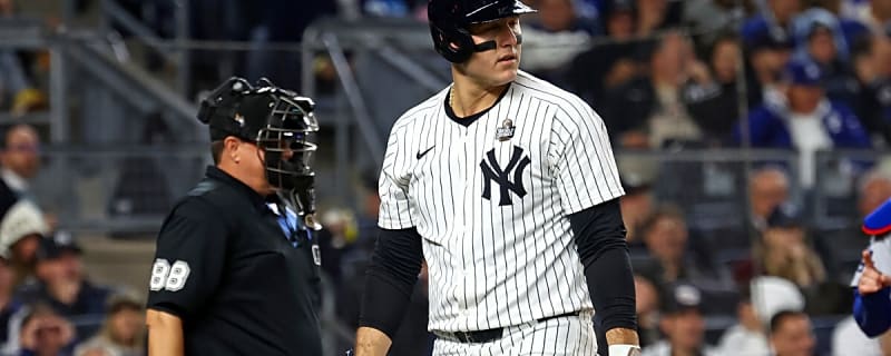 Insider Reveals Where Cubs Stand on Anthony Rizzo Reunion