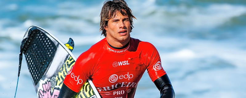 11 Surfers Can Contend for Championship Tour Qualification at Pipeline