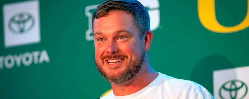 Dan Lanning, Oregon Predicted to Land Commitment From Top 10 WR