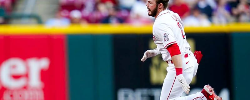 Cincinnati Reds outfielder Gavin Lux (2) runs to steal second base in the second inning of a MLB game between the Cincinnati Reds and St. Louis Cardinals, Monday, April 28, 2025, at Great American Ball Park in Downtown Cincinnati.