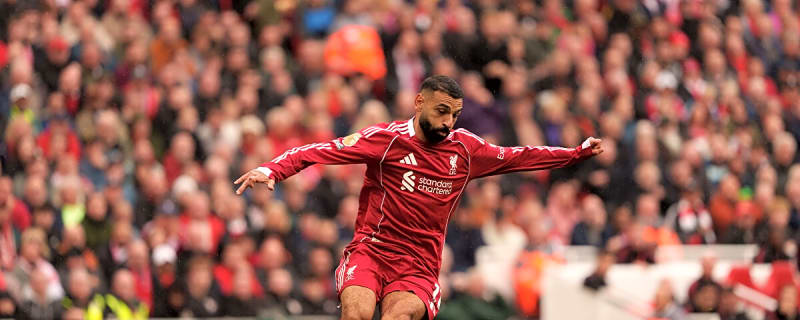 Arsenal Icon Credits Arne Slot For Handling the Mo Salah Situation 'Perfectly'