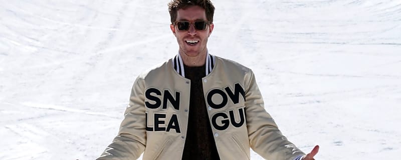 Shaun White Teams Up With U.S. Snowboarding At Mount Hood