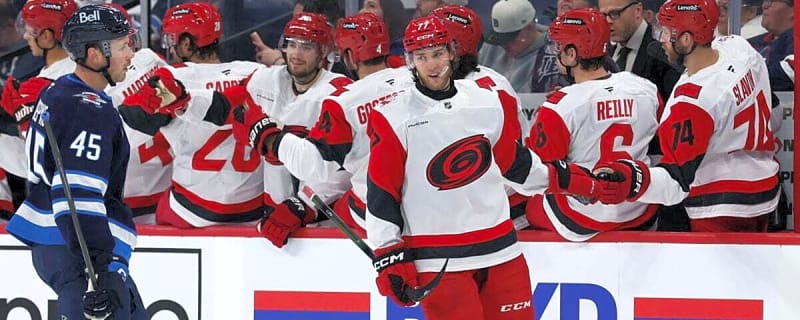 Nikolaj Ehlers’ Game-Winner Pushes Hurricanes’ Winning Streak to 7 After 3-2 Win
