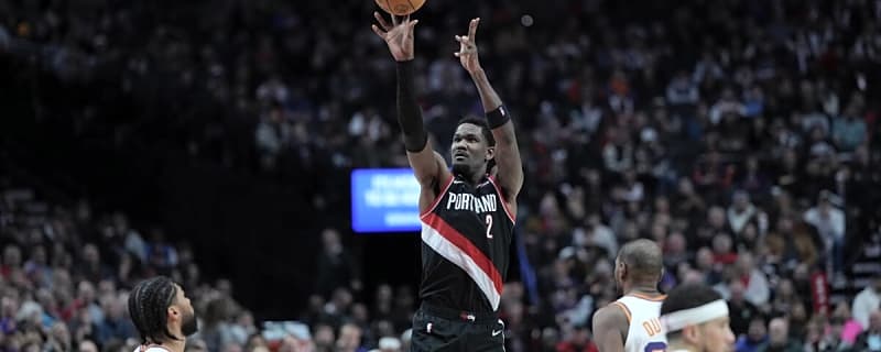 Lakers Believe JJ Redick Can Unlock Deandre Ayton And Turn Him Into Their Perfect Center