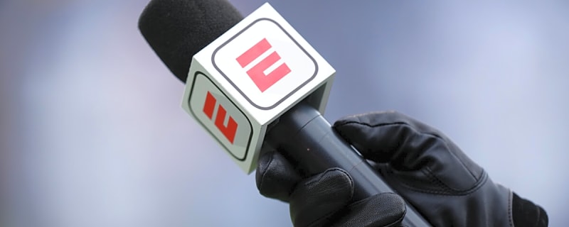 ESPN Reporter Dealt Unfortunate Blow During Kansas State-Baylor Game