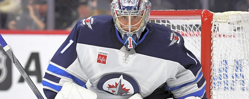 Eric Comrie Is the Quiet Backbone of the Jets’ Goaltending Duo