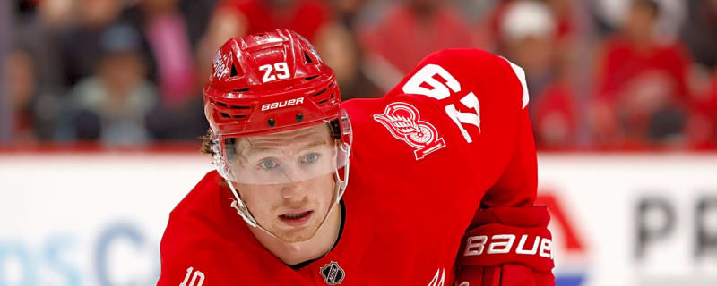 Danielson Scores First NHL Goal, Red Wings Beat Kraken 4-2