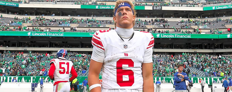 Giants rookie Jaxson Dart continues to face insurmountable challenges without support in Week 8 loss to Eagles