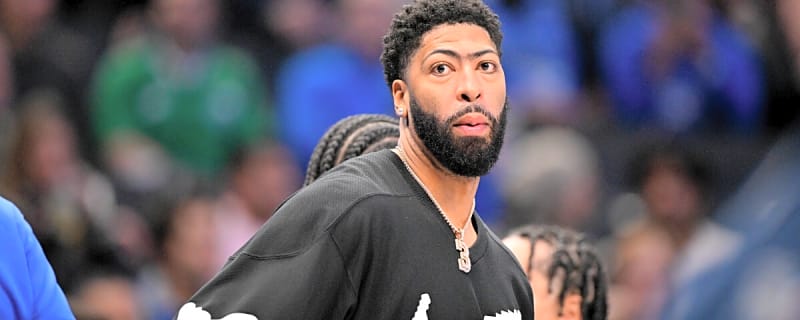 Anthony Davis Had Words for JJ Redick After Loss to Lakers
