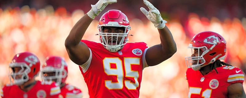 Chiefs DC Steve Spagnuolo&#39;s defense had an elite showing vs. Colts in Week 12, but it still feels like a few things are missing