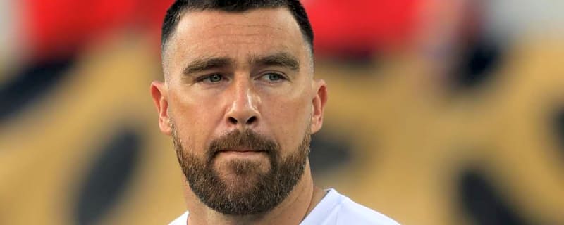 Travis Kelce Named in Tuesday’s Jayden Daniels News