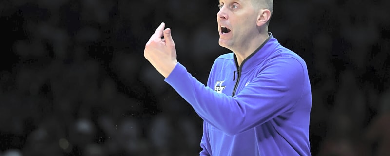 'He Was Going to Kill Us': Mark Pope Recalls Rick Pitino’s Chilling Words to Kentucky Team