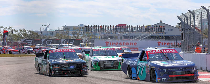 Dario Franchitti Hits James Hinchcliffe While Passing at St. Pete Truck Series Race