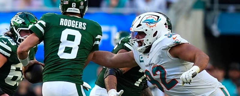 Former Dolphins teammate goes to bat for Zach Sieler as deserving of a raise as the anchor of Miami’s defensive front