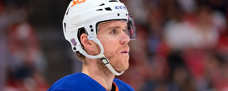 Connor McDavid&#39;s Frustration Was Clear After Oilers&#39; 8-3 Loss