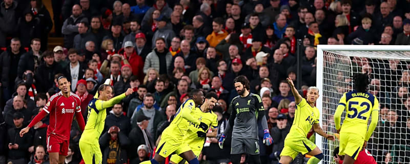 Jamie Carragher Tears Into Liverpool Players After Tottenham Draw