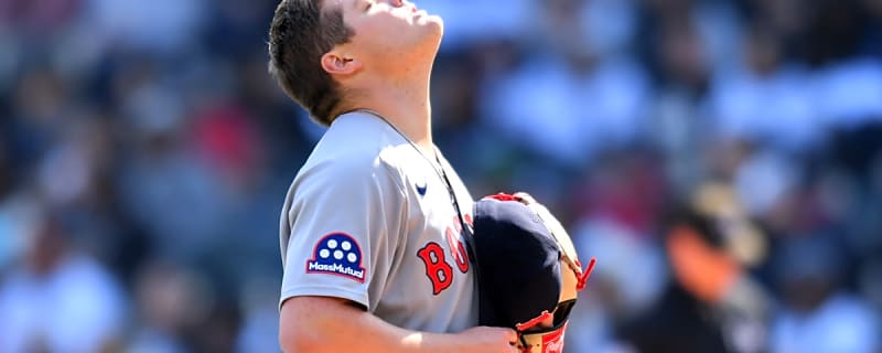 Red Sox Place Richard Fitts on 15-Day Injured List